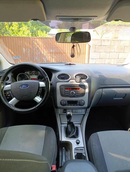 Ford Focus 1.8 +gaz edycja Black Shadow
