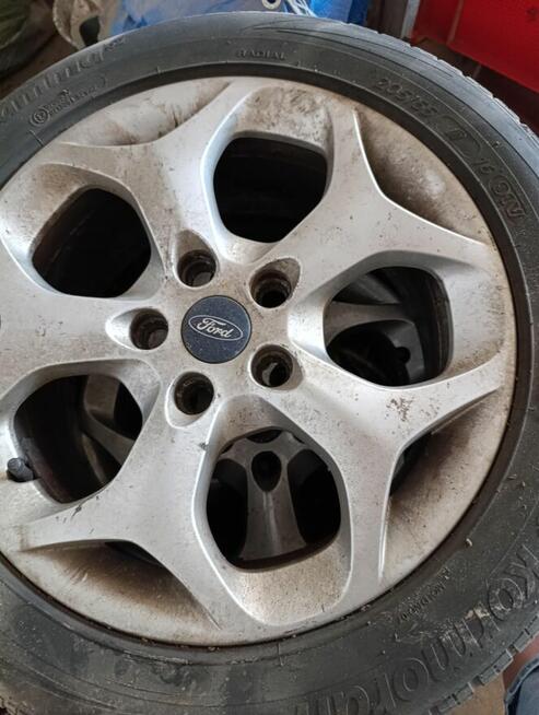 Ford Focus 1.8 +gaz edycja Black Shadow