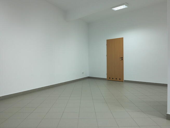 Bochnia centrum lokal handlowy 197,8m2.