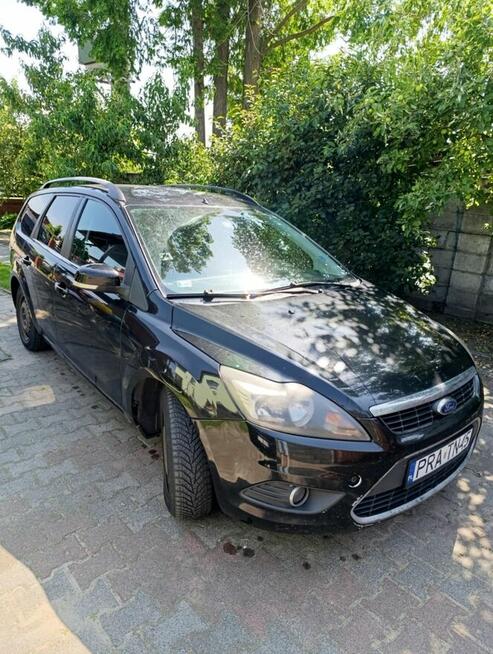 Ford Focus 1.8 +gaz edycja Black Shadow
