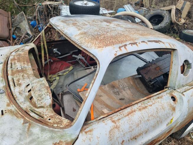 Volvo klasyk 1962 r plus części do konserwacji 33 tys.