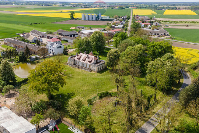 STYLOWY i PRESTIŻOWY DWOREK W WĘGORZEWIE