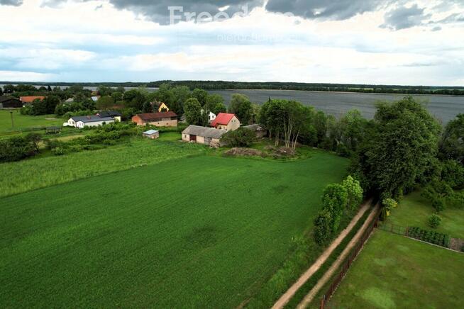 Na sprzedaż działka z widokiem na jezioro