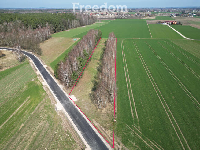 Ładna działka 3066m2 na uboczu Gorzkowiczki