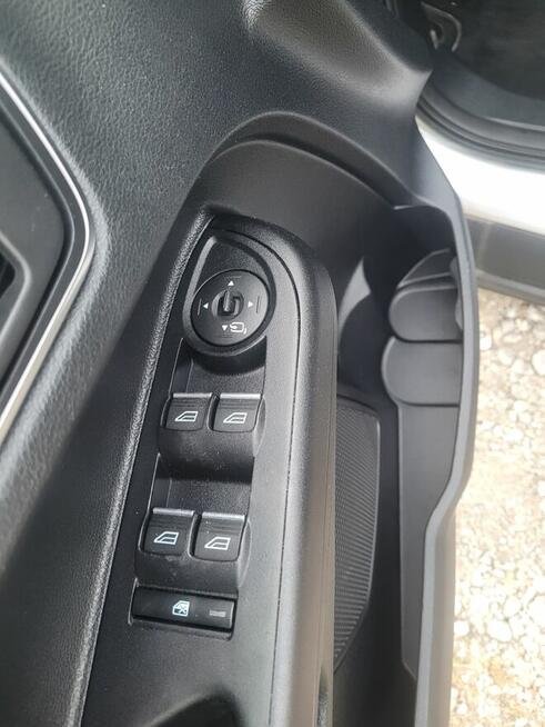 Ford B-max Benzyna 2x Kluczyk Książka Niemcy