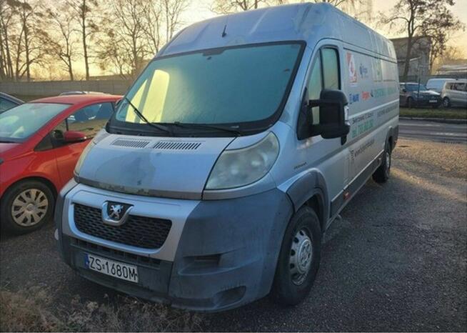 samochód ciężarowy PEUGEOT BOXER
