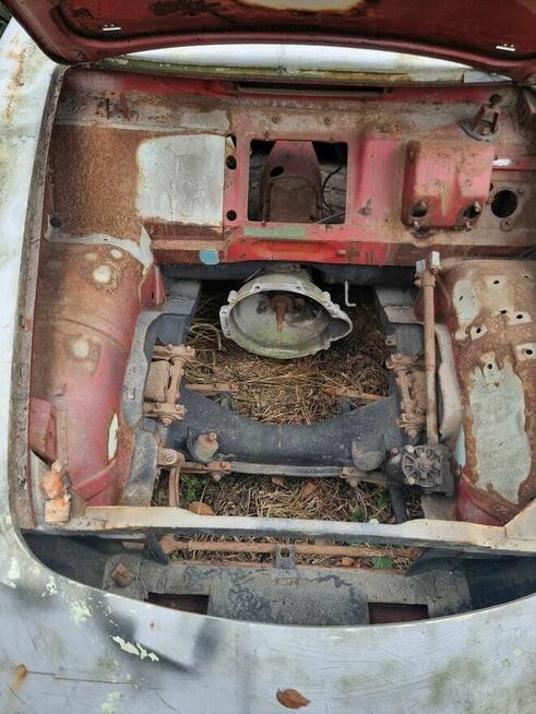 Volvo klasyk 1962 r plus części do konserwacji 33 tys.