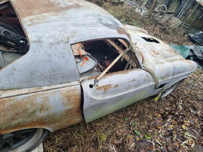 Volvo klasyk 1962 r plus części do konserwacji 33 tys.