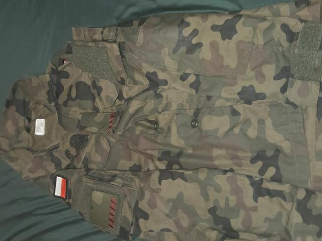 Odsprzedam komplet odzieży wojskowej