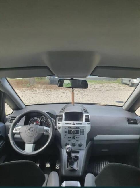Sprzedam Opel Zafira B
