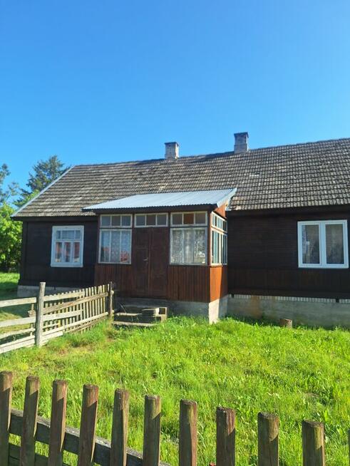 Sprzedam pośiadłość 7800m.