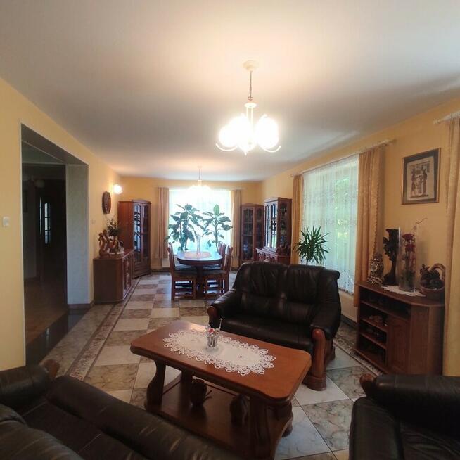 Dom na sprzedaż w atrakcyjnej okolicy