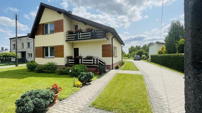 Dom - PC i fotowoltaika na dużej działce.