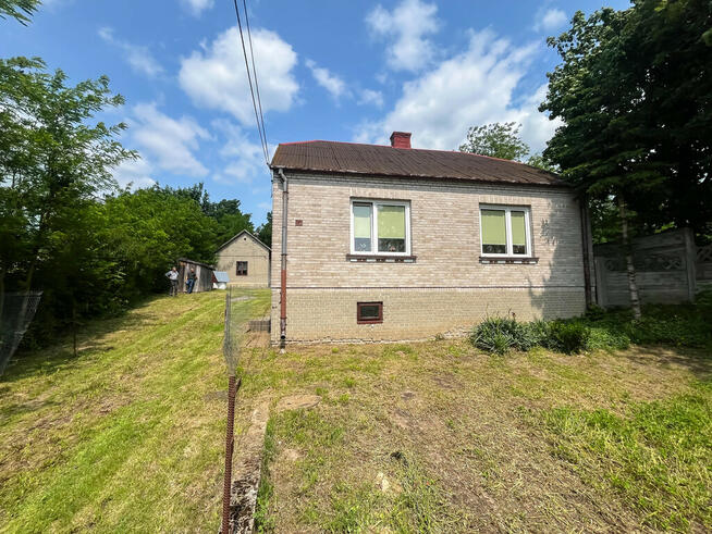 Dom 71,7m2 + zabudowania + działka 3051m2 - Okół