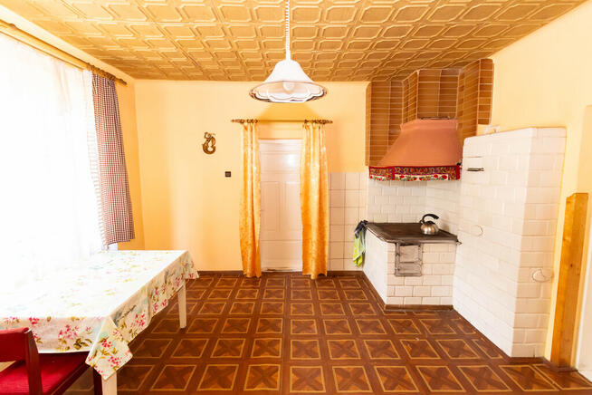 Dom 71,7m2 + zabudowania + działka 3051m2 - Okół