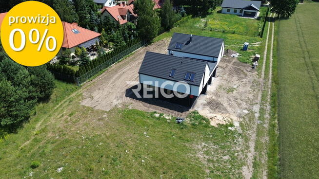 Serock, nowoczesny bliźniak, duże przeszklenia