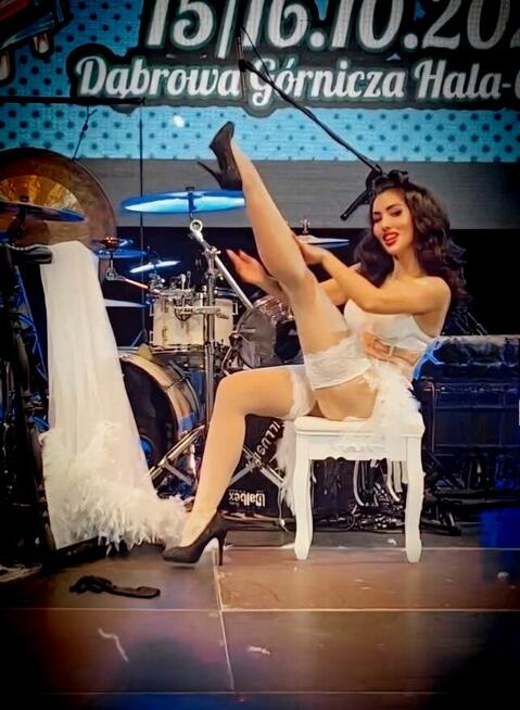 Tancerka na wieczór kawalerski