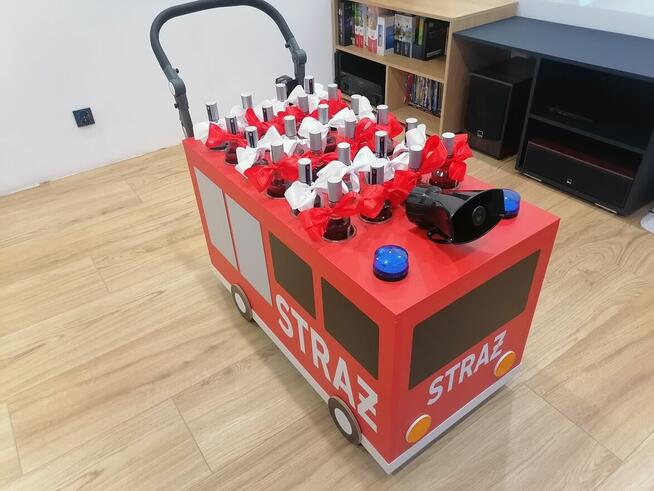 Wódkowóz WESELE drinkbar do przewożenia alkoholu megafon