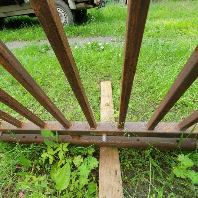 nowa masywna solidnie wykonana brama przesuwna