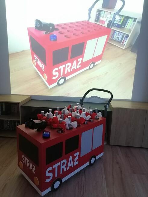 Wódkowóz WESELE drinkbar do przewożenia alkoholu megafon