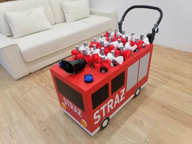 Wódkowóz WESELE drinkbar do przewożenia alkoholu megafon