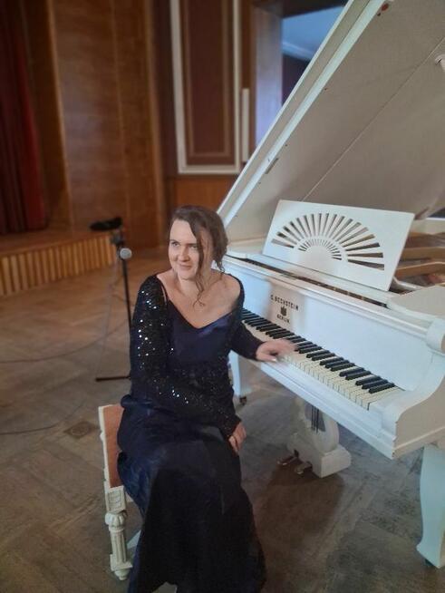 Nauczycielka Pianina