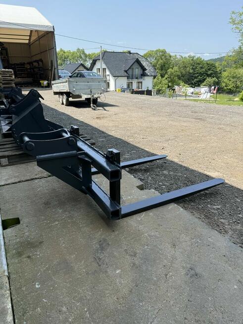 Widły, kareta do koparki 6-9t