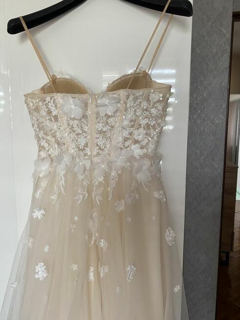 Suknia ślubna piękna rozcięcie na nogę oddzielne rękawki r.S