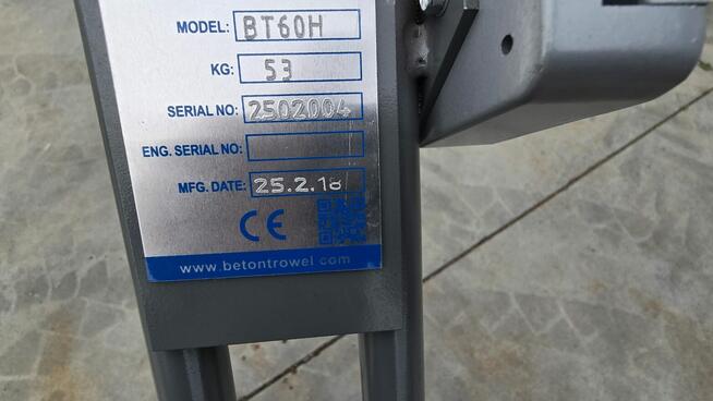 Zacieraczka krawędziowa spalinowa Beton Trowel BT60H 60CM NOWA