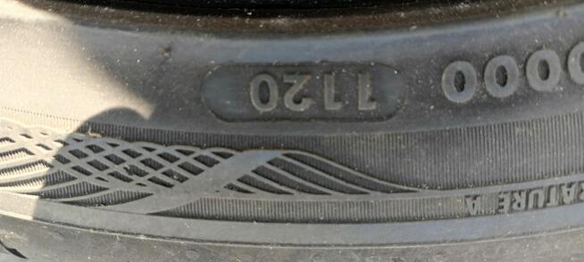 Alfa Romeo Felgi Aluminiowe z oponami 17