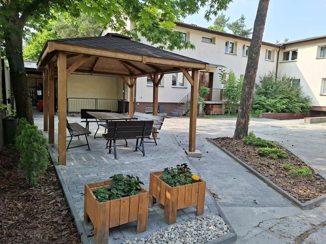 POKOJE PRACOWNICZE W JÓZEFOWIE/ FAKTURA VAT