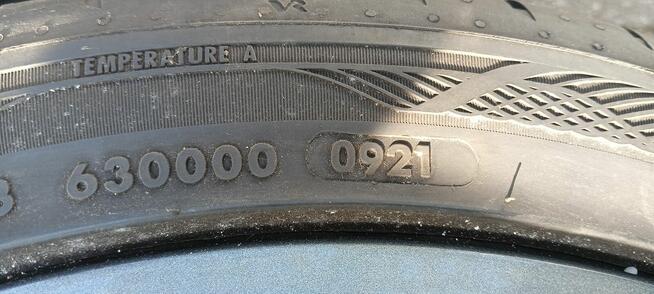 Alfa Romeo Felgi Aluminiowe z oponami 17