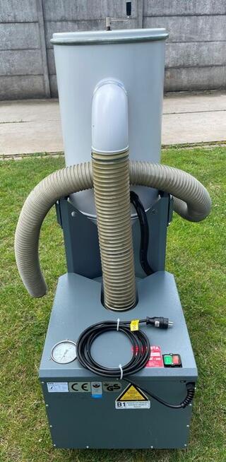 MOBILNY WYCIĄG ESTA DUSTOMAT