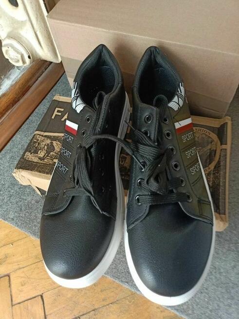 Skórzane Sneakersy Męskie Czarne Roz. 44 wkładka 27,5