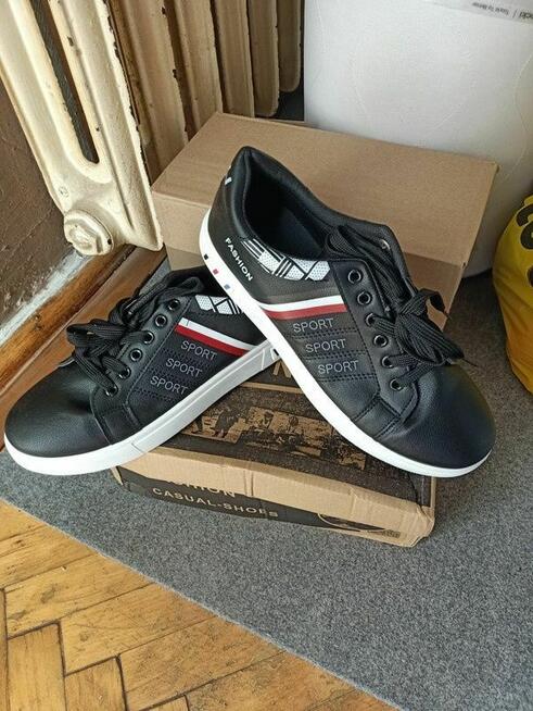 Skórzane Sneakersy Męskie Czarne Roz. 44 wkładka 27,5