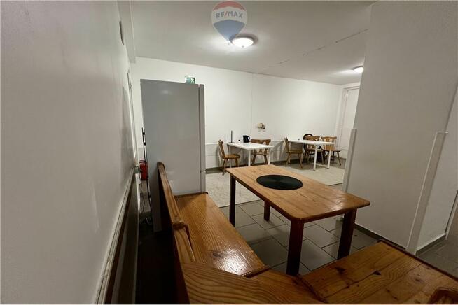 Kwatery pracownicze dom w zabudowie bliźniaczej