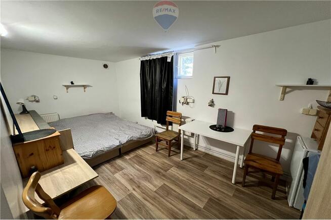 Kwatery pracownicze dom w zabudowie bliźniaczej