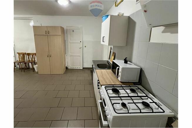 Kwatery pracownicze dom w zabudowie bliźniaczej