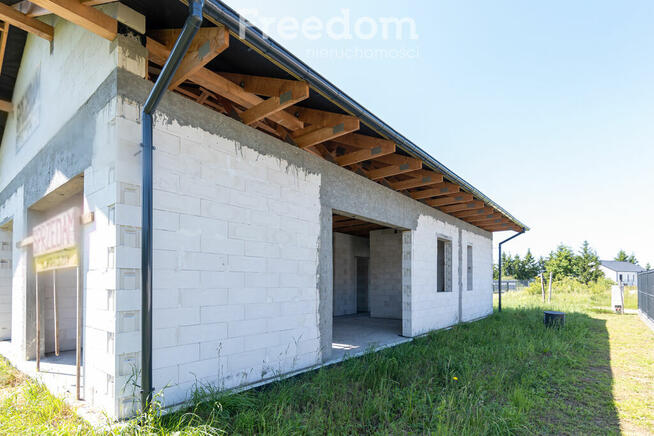 Dom w stanie surowym otwartym - Byszki