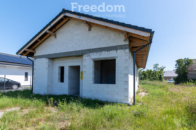 Dom w stanie surowym otwartym - Byszki