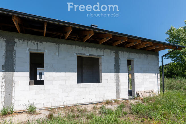 Dom w stanie surowym otwartym - Byszki