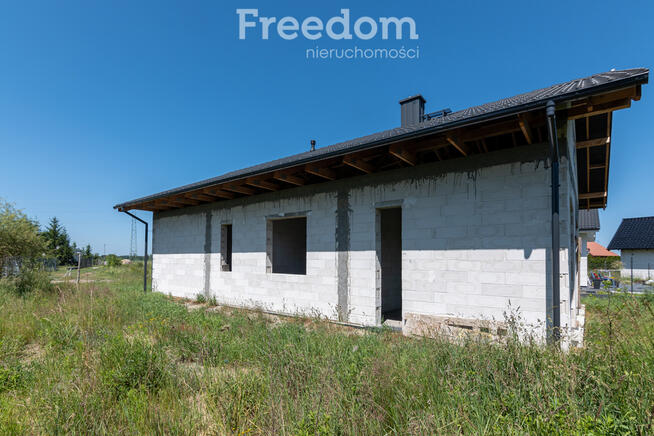 Dom w stanie surowym otwartym - Byszki