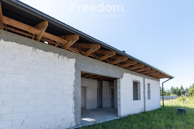 Dom w stanie surowym otwartym - Byszki
