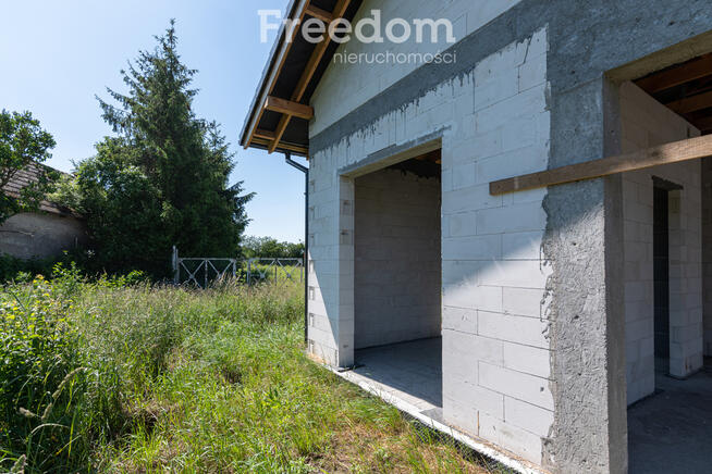 Dom w stanie surowym otwartym - Byszki