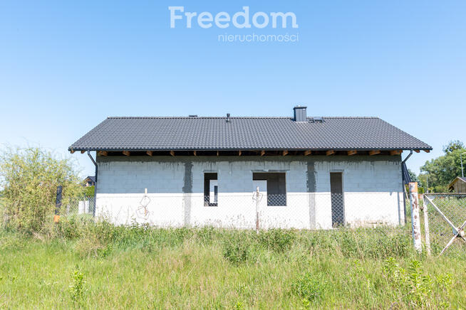 Dom w stanie surowym otwartym - Byszki