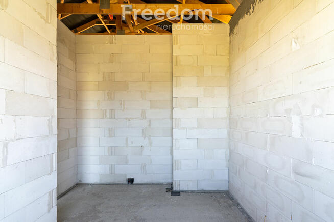 Dom w stanie surowym otwartym - Byszki