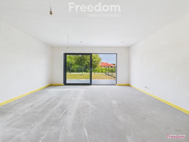 Nowoczesny dom w osiedlu słoneczne, ogródek,