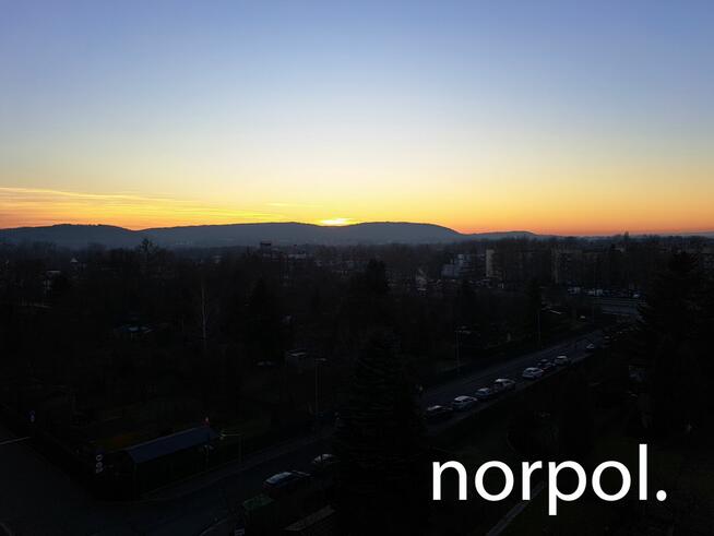 Jasne mieszkanie z przestrzennym widokiem, balkon, parking, 37m2 Bronowice