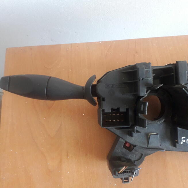 Przełaczniki zespolony Ford Focus MK1