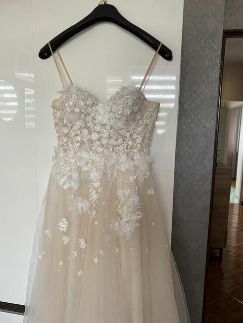 Suknia ślubna piękna rozcięcie na nogę oddzielne rękawki r.S